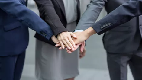 Hong Kong Government champions data centers at SUNeVision topping out ceremony