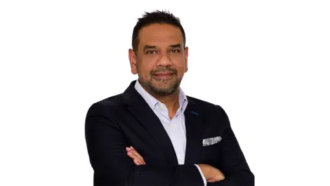 From Resistance to Resilience: Empowering employees in the age of AI